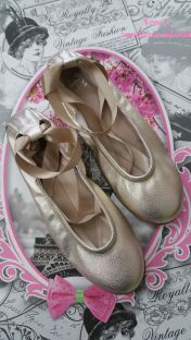 Bailarina Landos metalcris dore