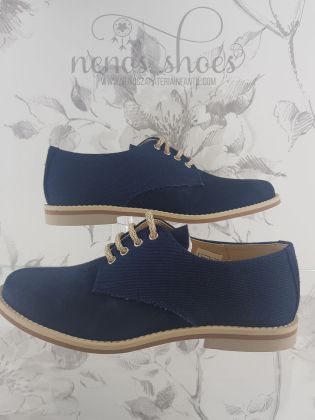 Zapatos María Catalán ante marino