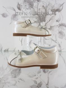 Merceditas Landos perla