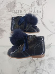 Botita Landos tapeta pompom 2