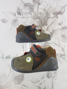 Deportivas Biomecanics carita