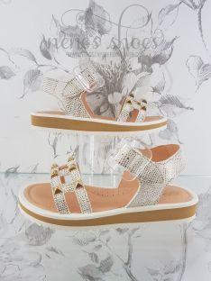 Sandalias Clarys hebilla transparente 2