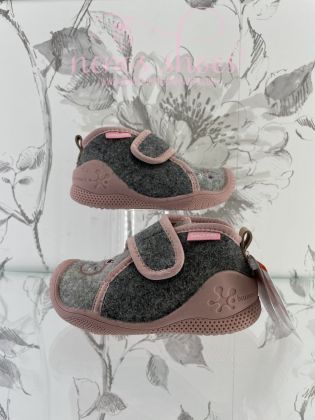 Zapatillas casa Biomecanics gris