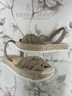 Menorquinas Ria nudo 2