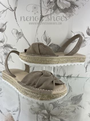 Menorquinas Ria nudo