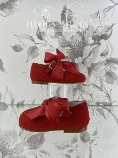 Merceditas Guxs ante lazo 2