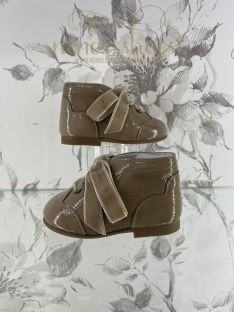 Botitas Landos perla beige 2