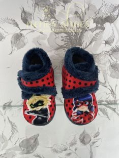 Zapatilla Vulca-Bicha tres cerditos -unicornio 2