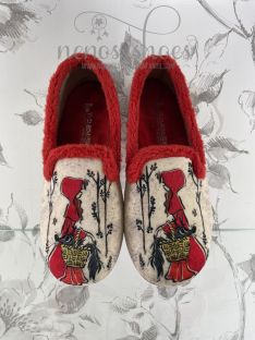 Zapatillas casa Vulca Bicha caperucita