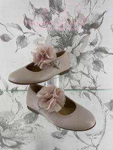 Merceditas Landos flor o lazo