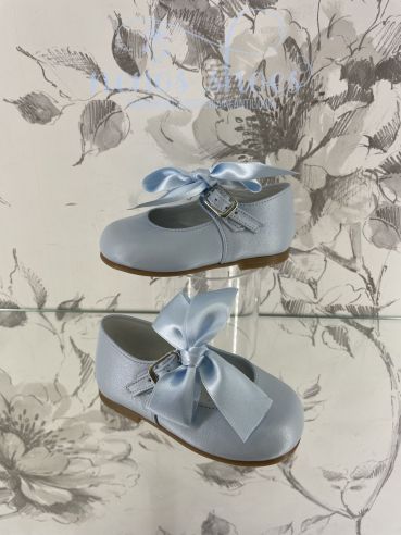 Merceditas Guxs ante lazo