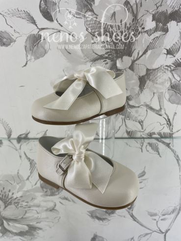 Merceditas Guxs ante lazo