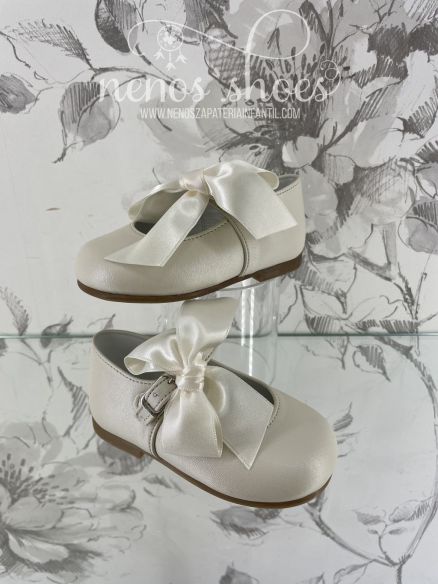 Merceditas Guxs ante lazo