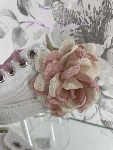 Zapatillas Eli blanca flor