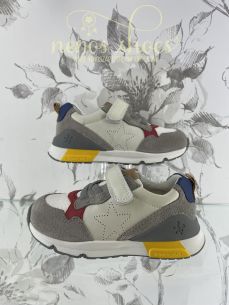 Zapatos deportivos Biomecanics estrella