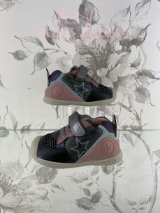 Deportivas Biomecanics estrella