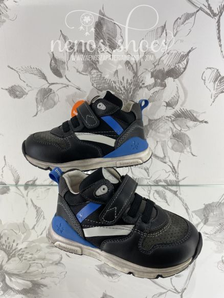 Botines Deportivos biomecanics