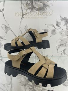 Sandalias Confetti serraje camel