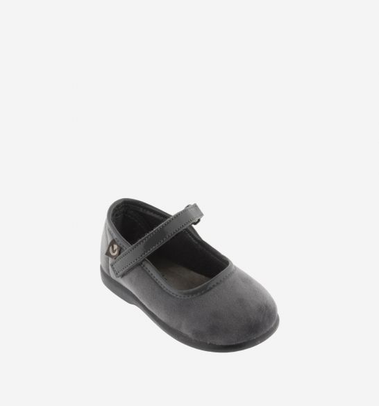 Merceditas Victoria terciopelo