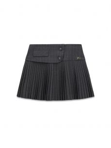 Falda Guess raya diplomatica